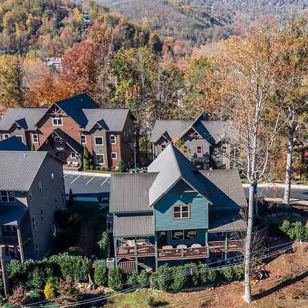 The Majestic Pine Retreat By Stony Brook Cabins Villa Gatlinburg Exterior foto