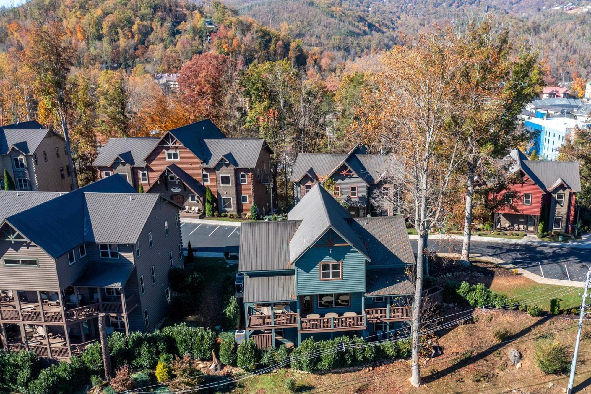 The Majestic Pine Retreat By Stony Brook Cabins Villa Gatlinburg Exterior foto