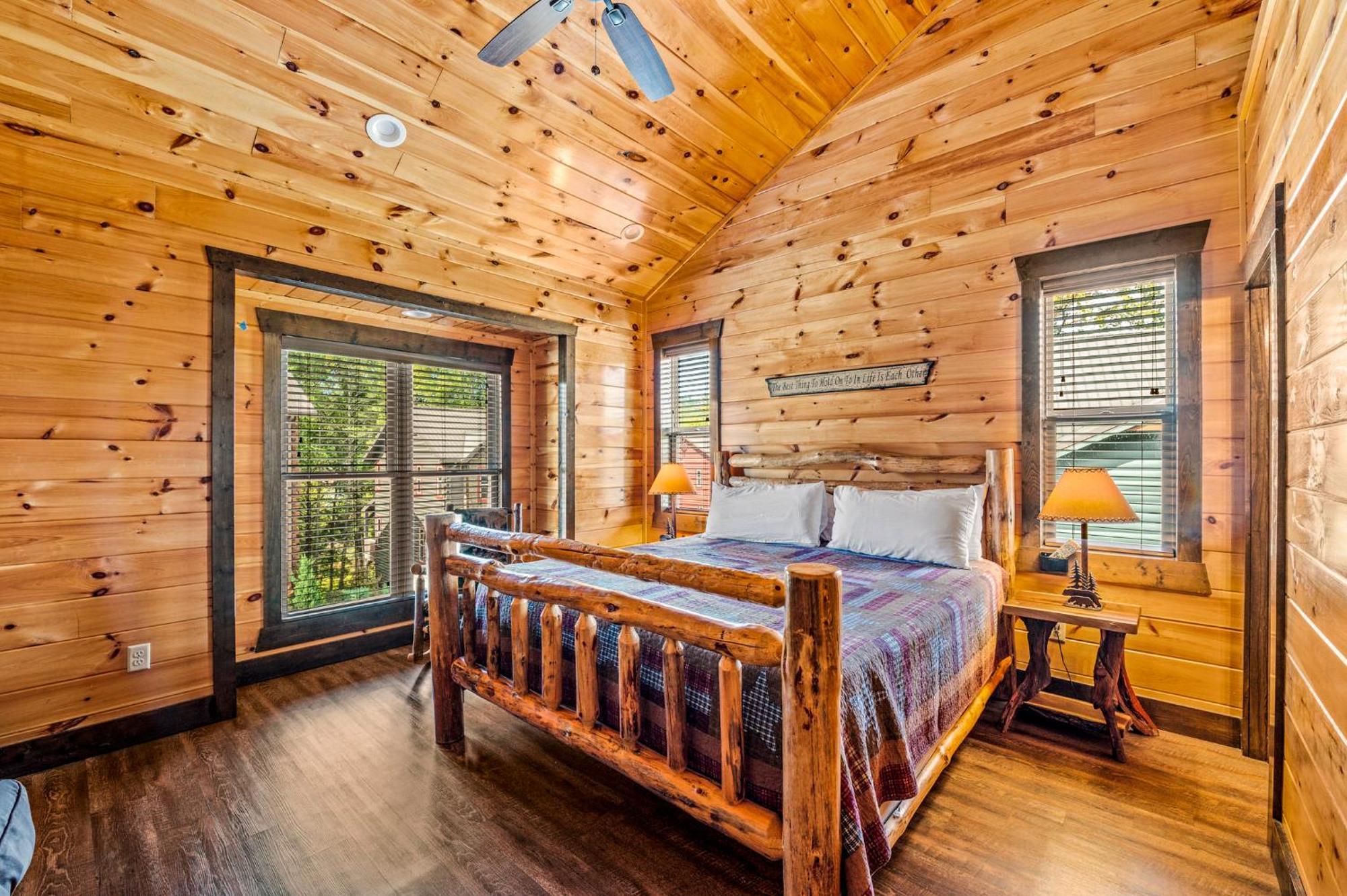 The Majestic Pine Retreat By Stony Brook Cabins Villa Gatlinburg Exterior foto