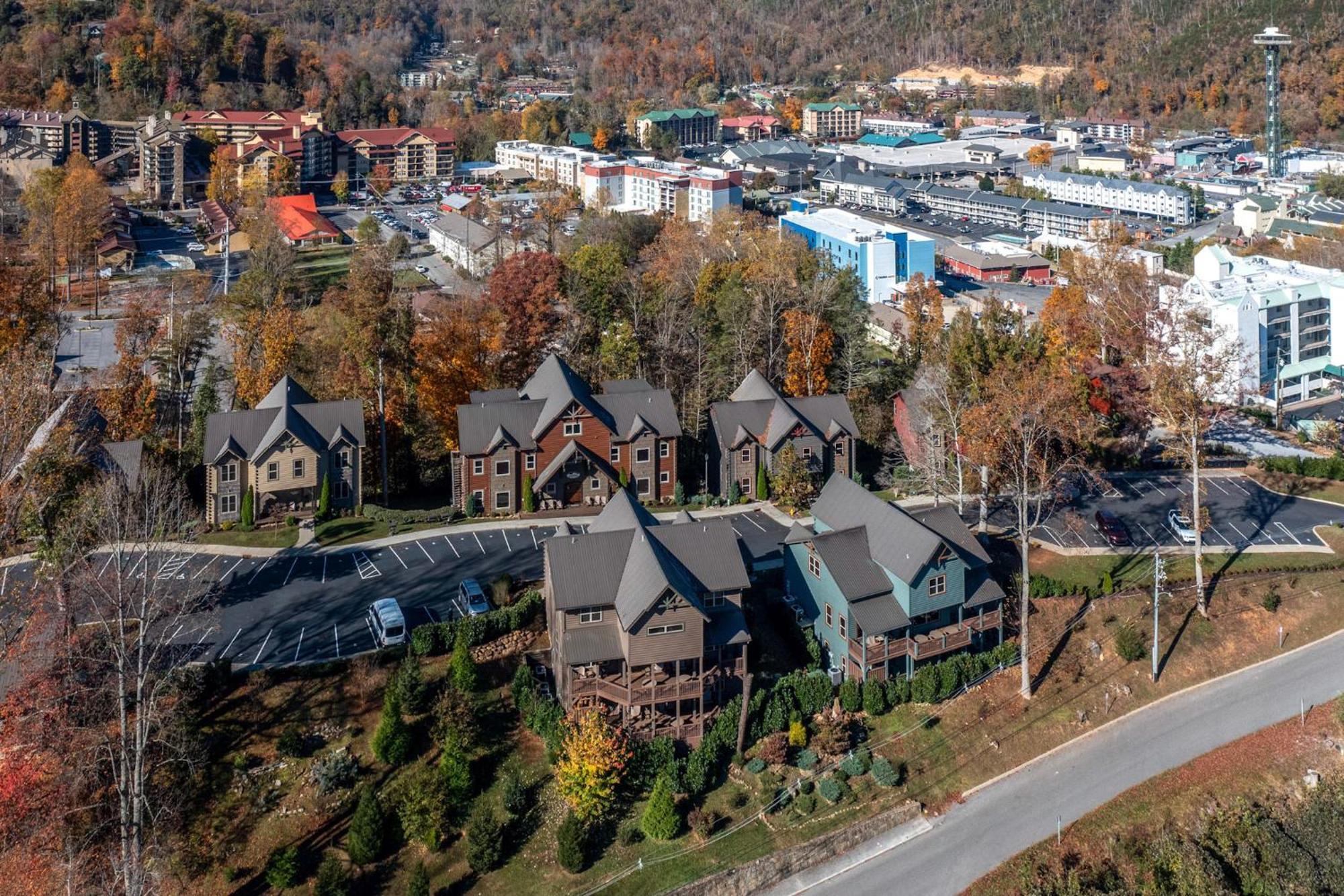 The Majestic Pine Retreat By Stony Brook Cabins Villa Gatlinburg Exterior foto